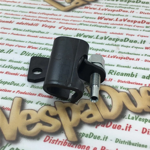PLAQUE DE SUPPORT DE CÂBLE SOUS LE MOTEUR POUR SUPPORT DE GAINE / FIXATION DE CÂBLE POUR VESPA PK 50 125 XL N RUSH PRIMAVERA ET3 PK 50 125 S SS XL RO 2410375