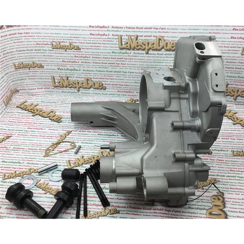 COPPIA CARTER MOTORE 26482024 PINASCO MASTER PER VESPA PX 125 T5