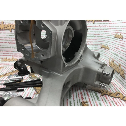 OFERTA ESPECIAL: PAR DE CARCASAS DE MOTOR 26482025 PINASCO ESCLAVO CON PAQUETE DE LÁMINAS VESPA PX 125 T5