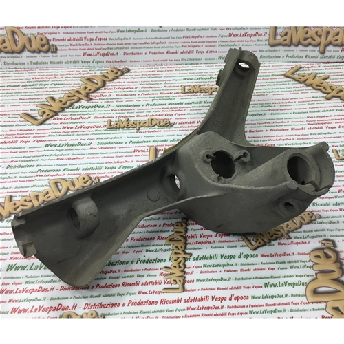 APE HANDLEBAR BODY ORIGINAL PIAGGIO WAREHOUSE BACKGROUND FOR APE MP 500 550 RO 109393