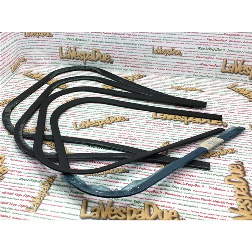 BORDO SCUDO ORIGINALE PIAGGIO FONDO DI MAGAZZINO PER VESPA 50 PK S AUTOMATICA R.O. 192086