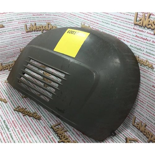 Original PIAGGIO right side engine cover, old stock, for VESPA 125 TS 180 200 RALLY ro 128406