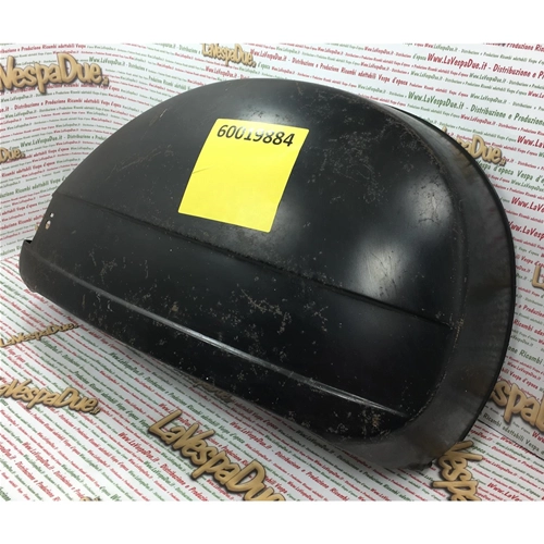 Rechte Motorhaube mit originalem PIAGGIO-Blinker, Serienausstattung für VESPA PX 80, 125, 150, 200 und ARCOBALENO, innenliegende Haken, dunkler Hintergrund