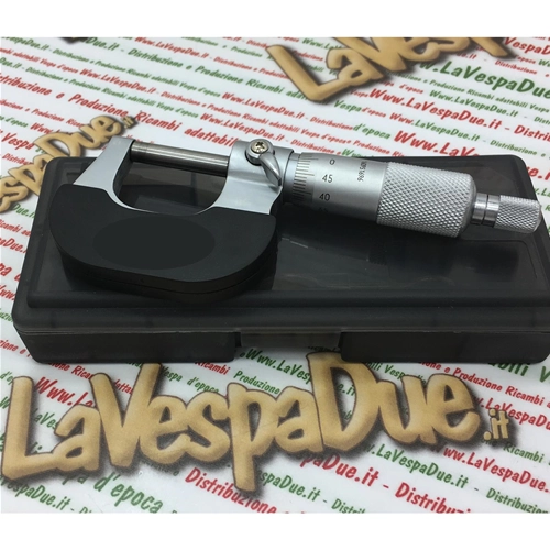 Micrómetro de acero inoxidable para comprobar espesores de 0 mm a 25 mm.