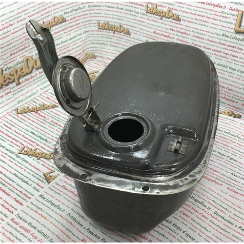 Réservoir de carburant avec bouchon pour VESPA 160 GS, 180 SS, 180, 200 RALLY, adaptable à toutes les VESPA 125, 150, 160, 180, 200 PX et PE.