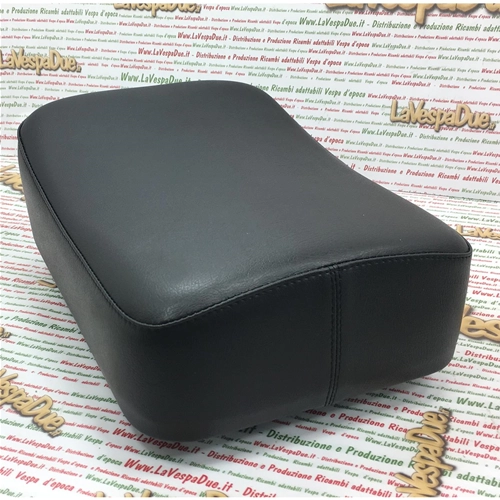 DARK BLUE REAR CUSHION COMPLETE WITH FIXING BRACKETS FOR VESPA 125 VNA1/2T VNB1/2/3/4/5/6T 150 VB1T VBA1T VBB1/2T CODE 084873