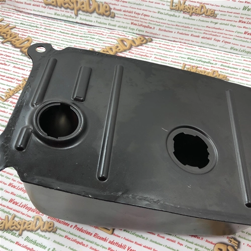 Fuel tank for VESPA PK 50 125 S XL XL2 RUSH FL N FL2 HP complete with caps ro 228440 2284402 230882 2308825 234498 28440