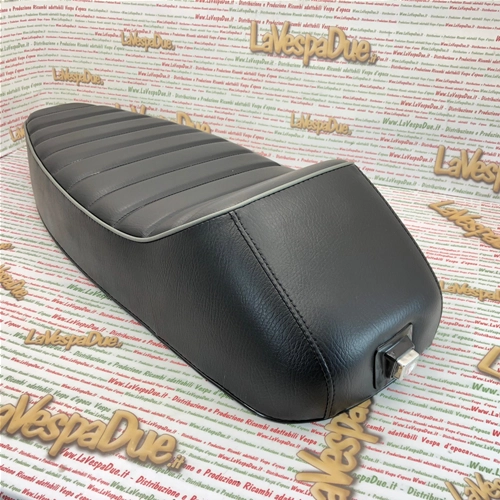 Asiento tipo joroba negro modelo SPORT con cerradura VESPA PX 80 125 150 200 PE LUSSO PX 98 MY negro acolchado adaptable 125 VNA VNB GT GTR SUPER TS 150 VBA VBB GL SPRINT V. SUPER