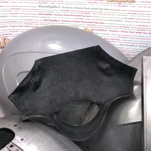 Complete kit of sheet metal to transform the bodywork of a VESPA PX PE 80 125 150 200 into a VESPA GS 160 style