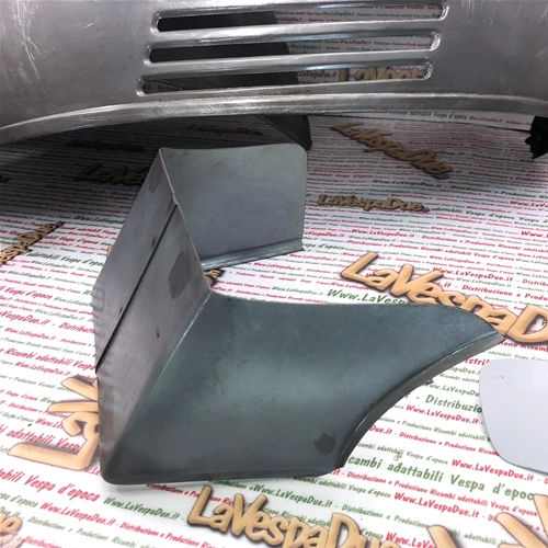 Complete kit of sheet metal to transform the bodywork of a VESPA PX PE 80 125 150 200 into a VESPA GS 160 style