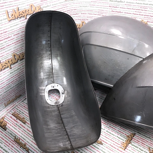 Complete kit of sheet metal to transform the bodywork of a VESPA PX PE 80 125 150 200 into a VESPA GS 160 style