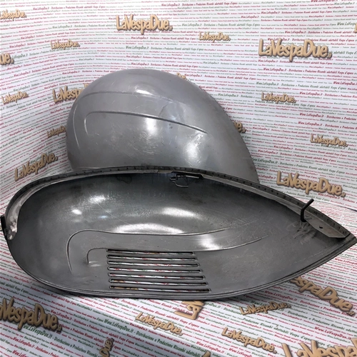 Complete kit of sheet metal to transform the bodywork of a VESPA PX PE 80 125 150 200 into a VESPA GS 160 style