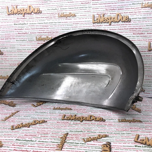 Complete kit of sheet metal to transform the bodywork of a VESPA PX PE 80 125 150 200 into a VESPA GS 160 style