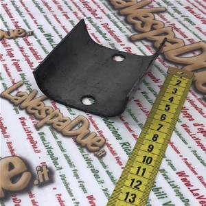 Reinforcement bracket inside central tunnel for wheel carrier support for VESPA 50 NRL SPECIAL SS 90 SS 125 PRIMAVERA ET3 NEW
