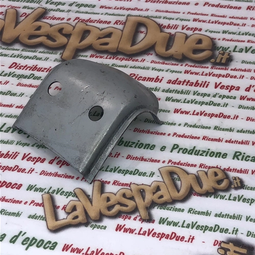 Support de renfort pour la fixation de la selle au cadre pour VESPA 50 NRL SPECIAL SS 90 SS 125 PRIMAVERA ET3 NEUF