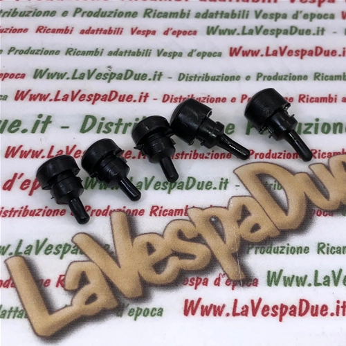 Kit de topes de goma para la tapa del motor de VESPA 50 90 125 PRIMAVERA ET3 SPECIAL NLR - 5 almohadillas
