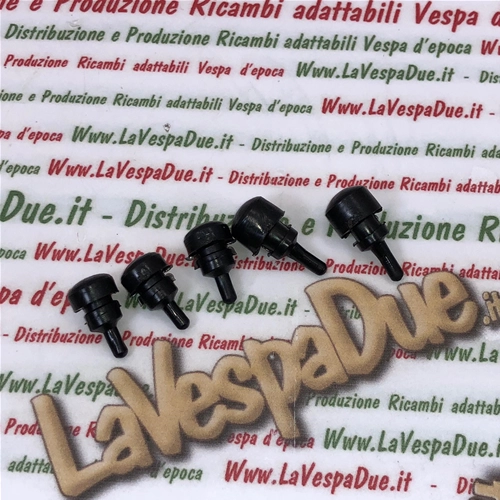 Kit de topes de goma para la tapa del motor de VESPA 50 90 125 PRIMAVERA ET3 SPECIAL NLR - 5 almohadillas