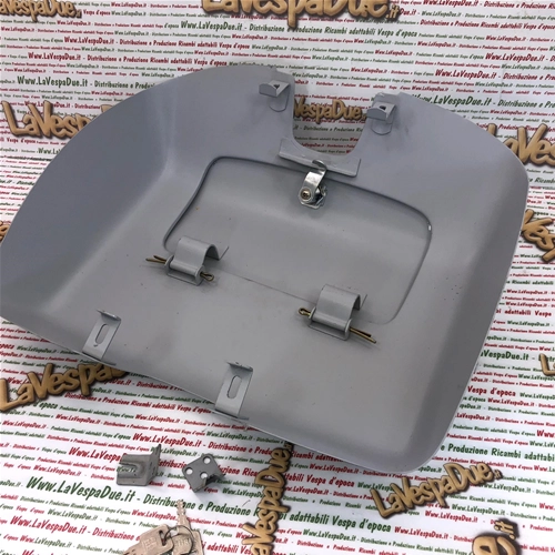 Topcase vorne für VESPA SPECIAL 50 90 125 NLR SS ET3 PRIMAVERA mit Schloss