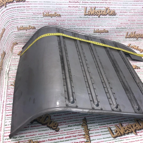 Pedana con parte di scudo lunga 70 cm per VESPA 150 VB1T VL3T