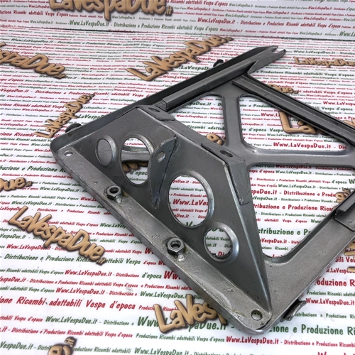 Placa portaequipajes con ganchos para cojín de asiento VESPA 125 con transmisión por varilla V15T de 1951