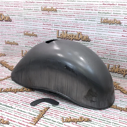 Originaler, unlackierter vorderer Kotflügel für VESPA 125 150 VNA VBA