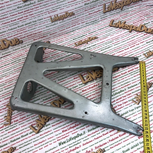 Gepäckträgerplatte für Sitzkissen VESPA 125 VN2T Abblendlicht - VESPA 150 VL2T VL3T Straußenleder - VESPA 150 VB1T GS der Armen