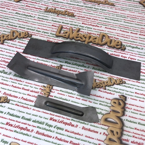 Set of 3 internal reinforcement brackets for the frame of the VESPA 50 NRL SPECIAL SS 90 SS 125 PRIMAVERA ET3 NEW