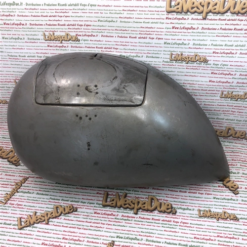 Paar Seitenverkleidungen aus Eisen für VESPA 150 GS HOFFMANN, rechts und links