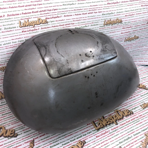 Paar Seitenverkleidungen aus Eisen für VESPA 150 GS HOFFMANN, rechts und links