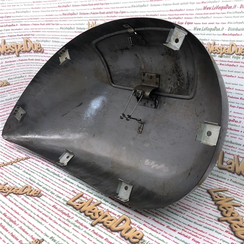 Paar Seitenverkleidungen aus Eisen für VESPA 150 GS HOFFMANN, rechts und links