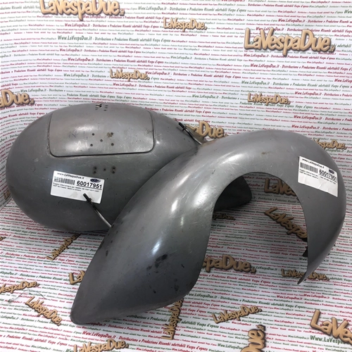 Paar Seitendeckel aus Eisen für VESPA 125 V30T V31T V32T V33T von 1949 bis 1952 mit niedrigem Scheinwerfer, Modell Roman Holiday, rechts und links