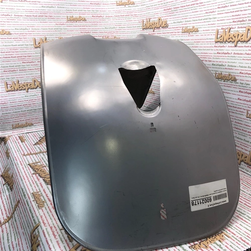 Scudo completo di pedana per VESPA 50 N L R 125 PRIMAVERA ET3 Premium Quality qualità Italiana lamiera 10\10 1 millimetro