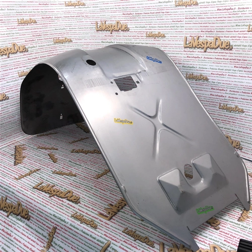 Scudo completo di pedana per VESPA 50 N L R 125 PRIMAVERA ET3 Premium Quality qualità Italiana lamiera 10\10 1 millimetro