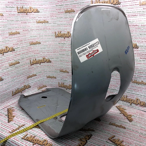 Complete footrest shield for VESPA 50 SS 90 SS V5ASS1T V9ASS1T SUPER SPRINT