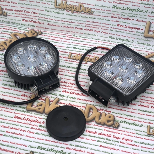 Base magnétique universelle pour la fixation de phares additionnels et de divers accessoires