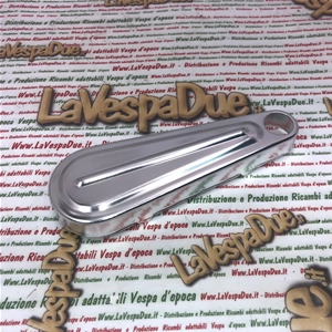 Aluminium-Nabenabdeckung mit Feder und Mittellinie für VESPA 125 V30T A V33T VM1T VM2T VN1T VN2T VNA VNB1T VNB2 VNB3 VNB4 VNB5T VESPA 150 cc. VL1T VL2T VL3T GS150 VS1T VS2T VS3T VS4T VS5T VB1T VBA1T VBB GL VLA1T ro 023359 079227 079228