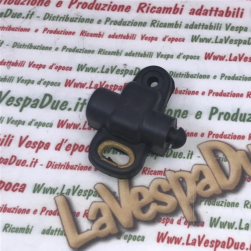 Small black NC brake stop button switch for Vespa 125 VNB1 150 VBA VBB1 VGLA GL GS VS4 VS5 160 GS 180 SS from 0024700 adaptable to 12 volt systems Vespa 125 Super GT TS 150 Super Sprint Veloce 180 SS 0024701 Rally ro 181637 093722 082775