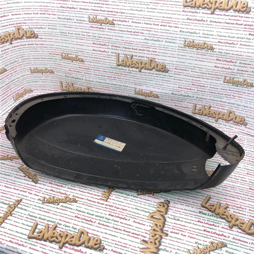 Cofano destro lato motore in ferro originale piaggio fondo di magazzino per VESPA PX 125 T5 r.o. 226145 2261456