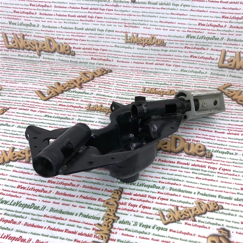 Scatola corpo manubrio originale piaggio fondo di magazzino per VESPA PX 125 T5 r.o. 2263085