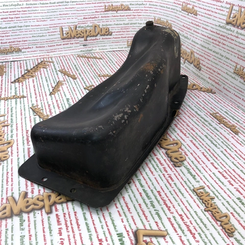 Original Piaggio fuel tank, old stock, for VESPA 125 PK AUTOMATICA ro 217845