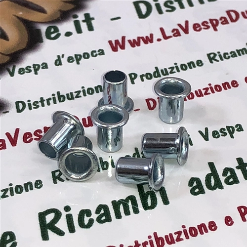 Ojal cincado para montaje de la máscara de bocina para VESPA 50 80 90 125 150 160 180 200 y todas las VESPA.