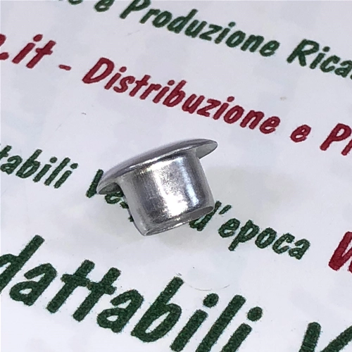 Œillet central de klaxon en aluminium de 6,5 mm et bord de 10 mm pour toutes les Vespa 50, 80, 90, 125, 150, 160, 180 et 200.