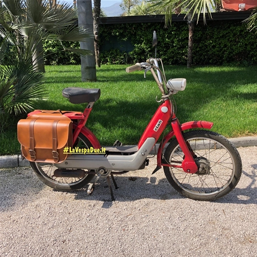 Heckseitentaschen aus braunem Kunstleder für PIAGGIO CIAO SI BOXER BRAVO Mopeds