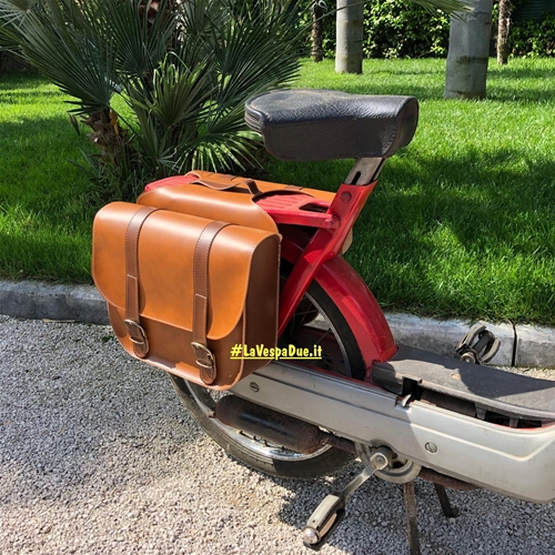 Heckseitentaschen aus braunem Kunstleder für PIAGGIO CIAO SI BOXER BRAVO Mopeds