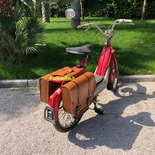 Heckseitentaschen aus braunem Kunstleder für PIAGGIO CIAO SI BOXER BRAVO Mopeds