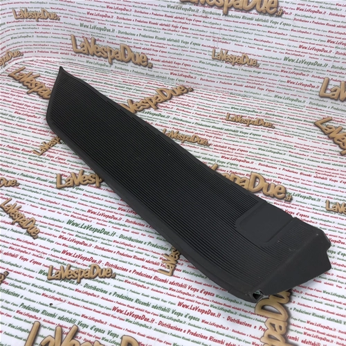 Alfombrilla lateral derecha original Piaggio, base de serie, para estribo VESPA 50 125 PK HP FL2 AUTOMATICA ro 234172