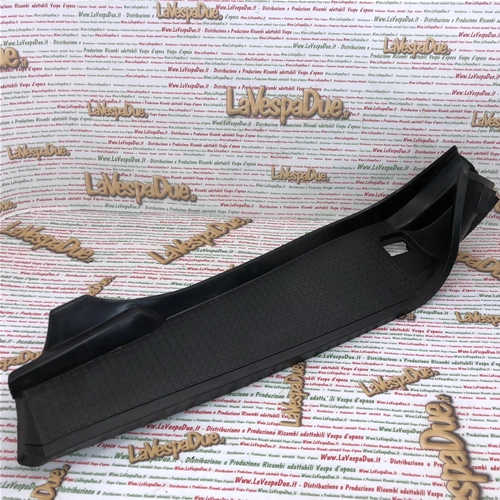 Originale Piaggio-Fußmatte rechts, Lagerware, für VESPA 125 150 200 COSA 2 Trittbrett, Teilenummer 253483