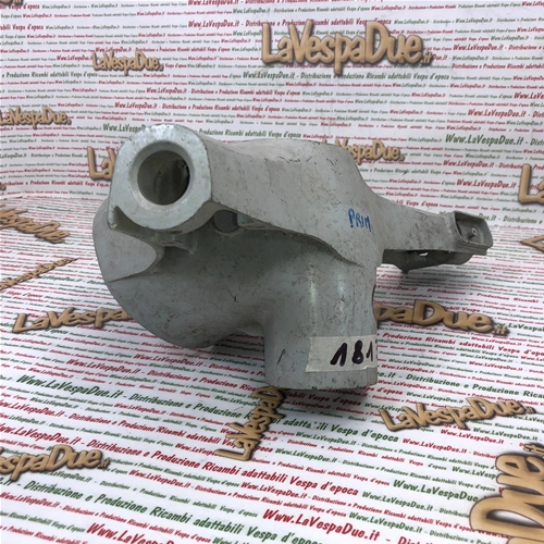 Corpo manubrio originale piaggio fondo di magazzino per VESPA 125 ET3 r.o. 181330