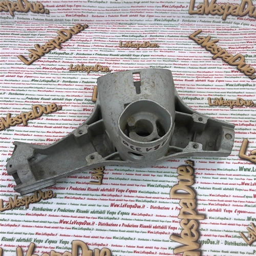 Corpo manubrio originale piaggio fondo di magazzino per VESPA 125 ET3 r.o. 181330