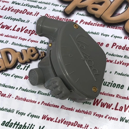 Interruptor de luces de 3 posiciones para VESPA 125 VM2T VN1T VN2T de 1954 a 1957 y 150 VL1T VL2T de 1955 a 1956. Número de pieza: 0211102.